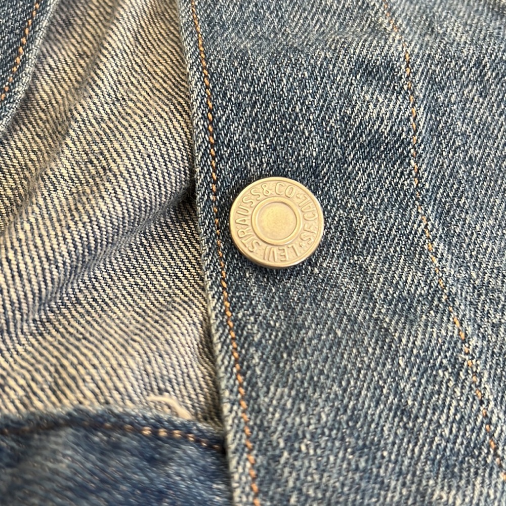 Levi’s jeans vest - Picture 6 of 8